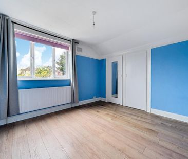 3 bedroom semi-detached house to rent - Photo 6