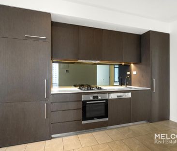 TWO BEDROOMS AT FULTON LANE – FURNISHED - Photo 4