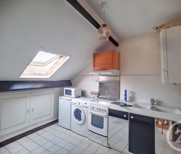 Location Appartement 1 pièce 23m² CREPY EN VALOIS 60800 - Photo 1