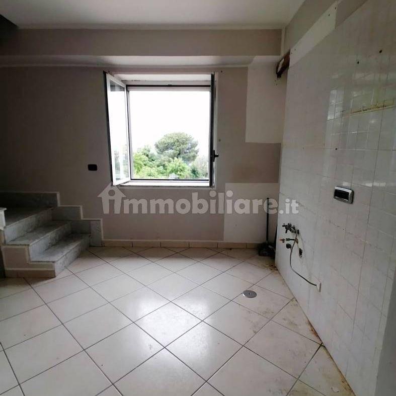 Trilocale via Comunale Margherita 107, Chiaiano, Napoli - Photo 1