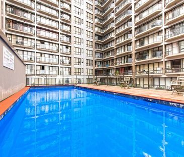 Popular Imperial Gardens apartment is waiting for new occupants! - Photo 5