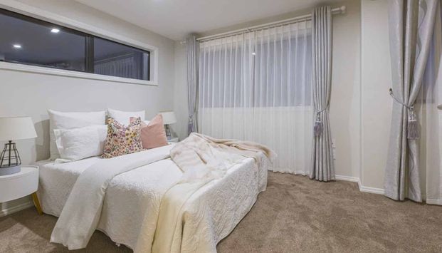 Mt Wellington Modern Home - Long term rental home - Photo 1