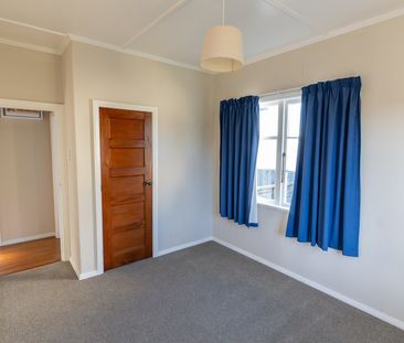 2 beds in Andersons Bay - Photo 2