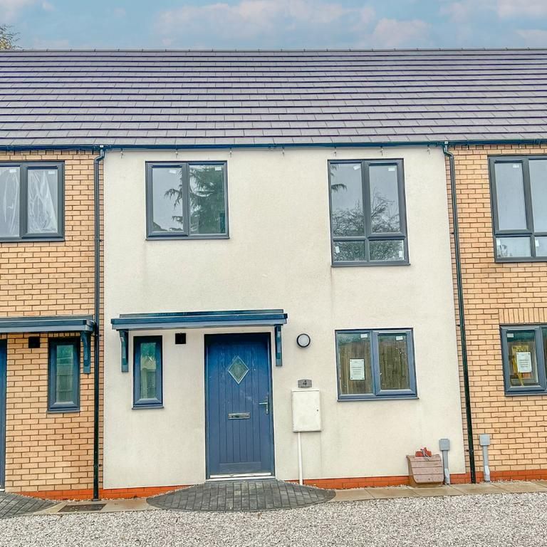 3 bedroom terraced house to rent - Photo 1