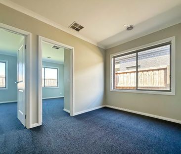 Excellent living with excellent location!!! - Photo 6