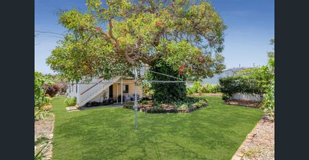 STUDIO UNIT IN AN OUTSTANDING CHERMSIDE LOCATION - Photo 2