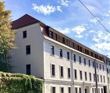 Wir sanieren diese 2-Zimmer-Wohnung in Zentrumslage! - Photo 1