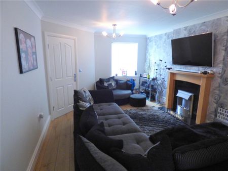 Teasel Close, Liversedge, WF15 - Photo 4