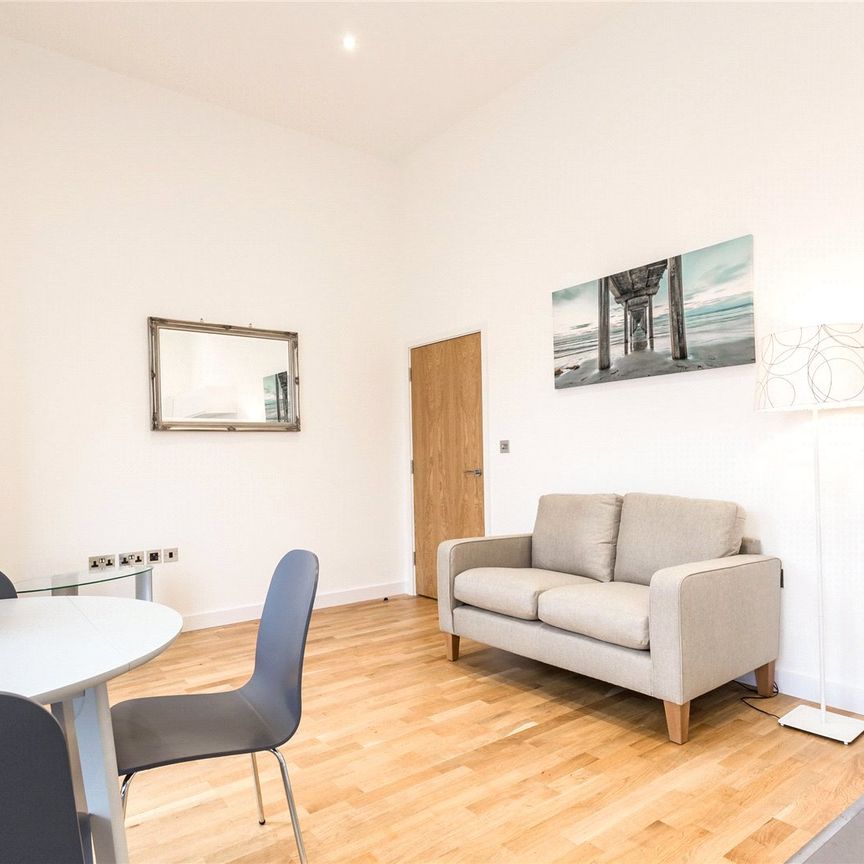 2 bedroom apartment to rent - Photo 1