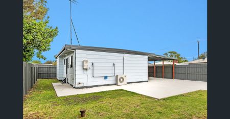 Fresh, Modern Living in a Fast-Growing Pocket of Norlane (Check Out My 3D Tour) - Photo 2