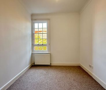Jellalabad Court, Taunton - Photo 2