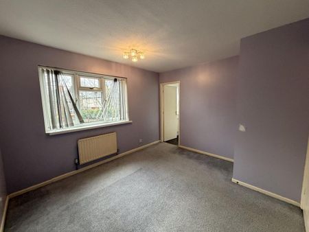 3 bedroom semi-detached house to rent - Photo 3