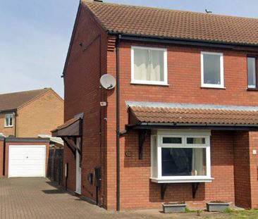 2 bedroom semi-detached house to rent - Photo 2