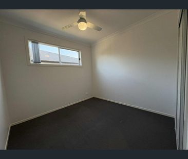 1/34 Kurraka Drive, Fletcher, NSW 2287 - Photo 6