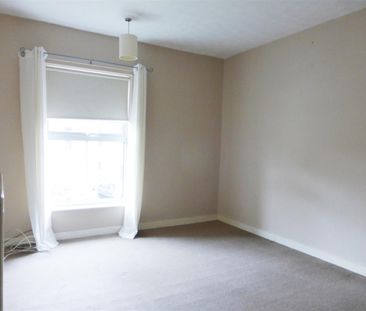 Leopold Road, Norwich - Photo 1
