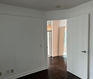 For Lease - 373 Front Street Unit# 809, Toronto, Ontario - Photo 1