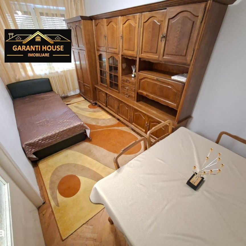 George Cosbuc, apartament cu 3 camere, semidecomandat, 320€/Luna - Photo 1