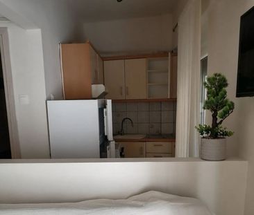Studio/Γκαρσονιέρα για ενοικίαση Έξι Δρόμοι (Λάρισα) - Photo 2