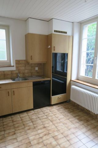 BEFRISTET ZU VERMIETEN - charmante Altbauwohnung im Breitenrain - Photo 3