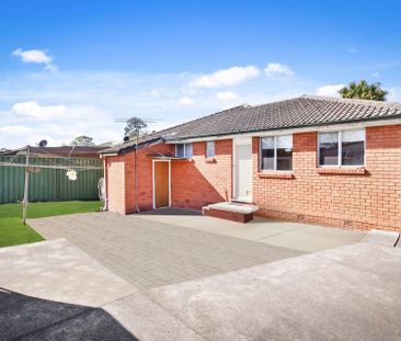 Beautiful 3 Bedroom Home - Photo 5