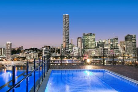 Luxurious Apartment in South Brisbane! - Photo 5