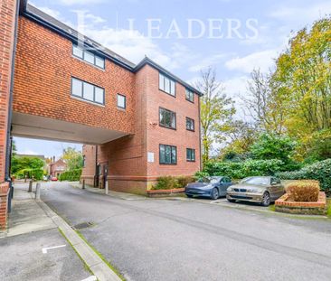 1 bedroom flat to rent Hillside Road - Photo 1