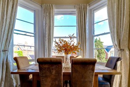 Tivoli, Cheltenham, GL51 - Photo 2