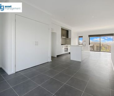 35A Joey Crescent, Deanside, Vic 3336 - Photo 2