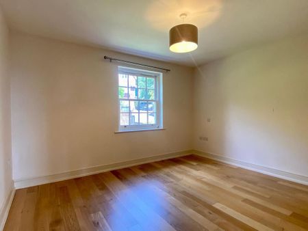 5 bedroom detached house to rent - Photo 5
