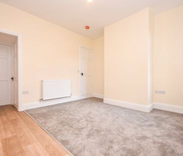 2 bedroom terraced house - Photo 1