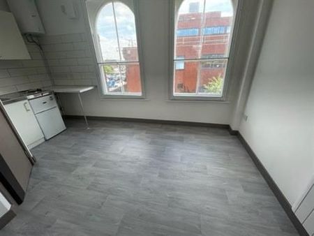 Rothesay Road, Luton - Photo 2
