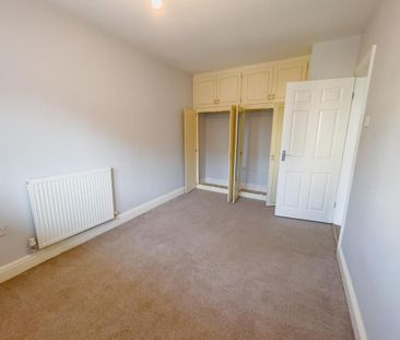 2 bedroom semi-detached bungalow to rent - Photo 5