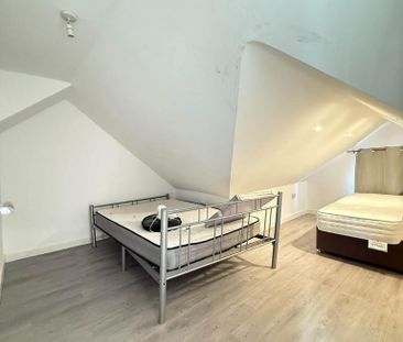 3 bedroom maisonette to rent - Photo 2
