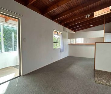 Cosy 1 bedroom unit on Cosy Place - Photo 1