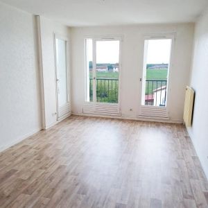 Location Appartement à CHATTE - Photo 2