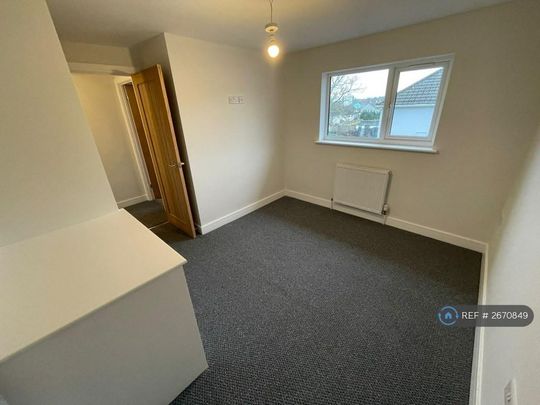 4 bedroom terraced house to rent - Photo 1