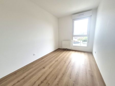 Location Appartement 3 pièces 65m² MARQUETTE LEZ LILLE 59520 - Photo 4