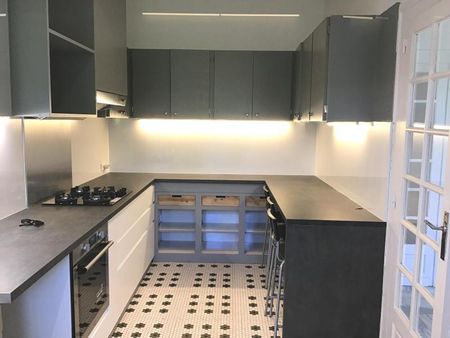 Location Maison 6 pièces 183m² LE BOUSCAT 33110 - Photo 3