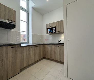 Location Appartement 2 pièces 37m² SECLIN 59113 - Photo 4