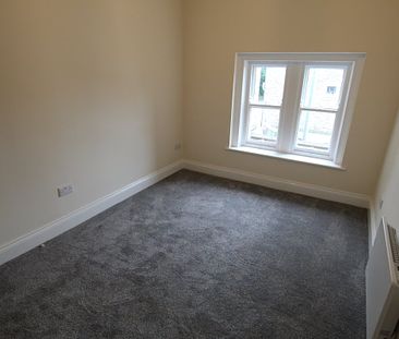 1 Bed Apartment - Photo 3