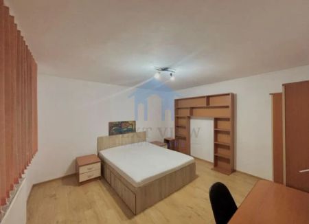 Apartament 1 camera, The Office - Photo 2