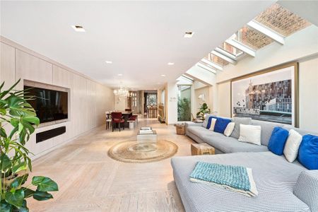 5 bedroom terraced house to rent - Photo 2