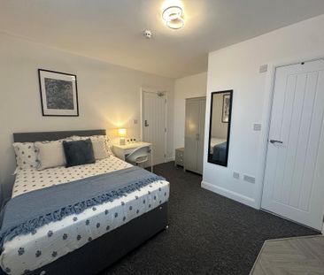 1 bedroom in a house share to rent - Photo 6