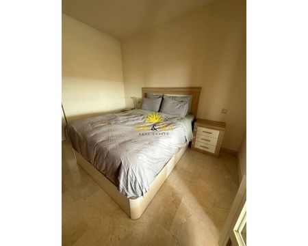 THREE-BEDROOM APARTMENT – ALICANTE - Photo 2