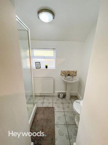 1 bed house of multiple occupation to rent in Albany Road, Newcastle-under-Lyme, Staffordshire - Photo 4