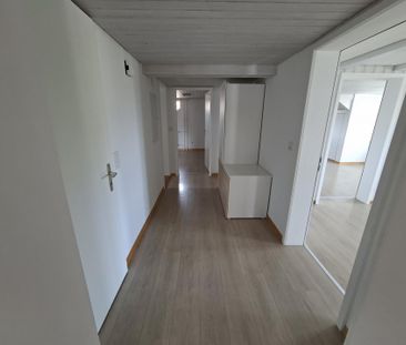 Gemütliche 3 Zimmer Attikawohnung - Photo 5