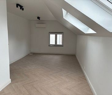 Nieuw gerenoveerde kamer met eigen sanitair (K8) - conformiteitsattest in aanvraag ! - Prinsenhof 44 - Foto 1