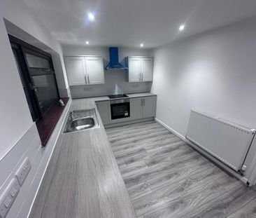 2 bedroom house to rent - Photo 2