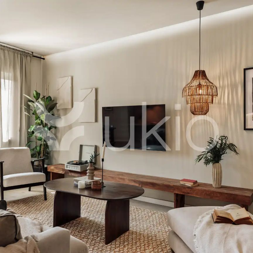 Apartamento de alquiler en Carrer de València, Dreta de l'Eixample - Photo 1