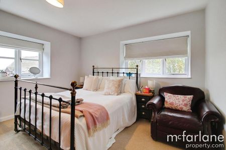 2 bedroom semi-detached house to rent - Photo 4